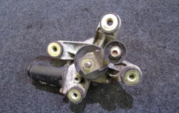 Nissan Almera Wiper motor