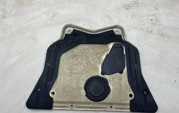 BMW X6 E71 Engine splash shield/under tray 6786568