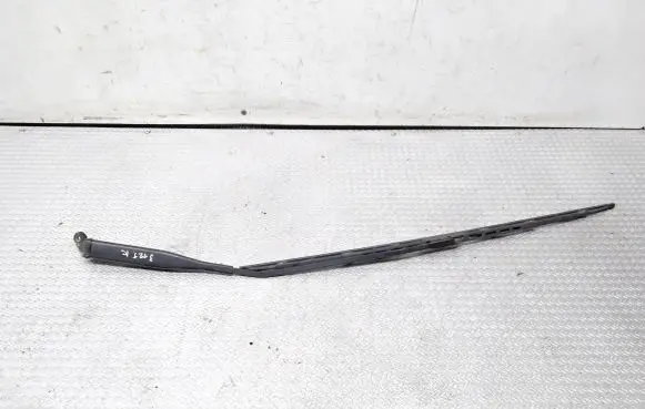Mercedes-Benz Vaneo W414 Windshield/front glass wiper blade A1688201144