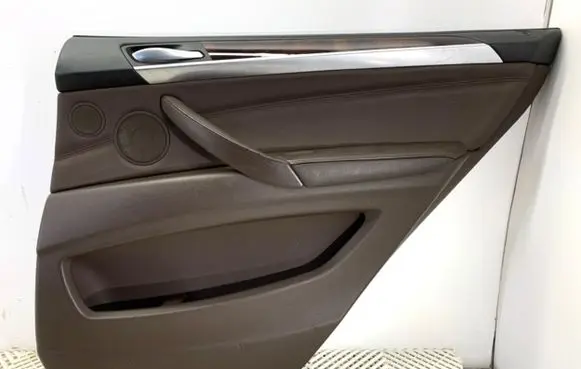 BMW X5 E70 Coupe rear side trim panel 