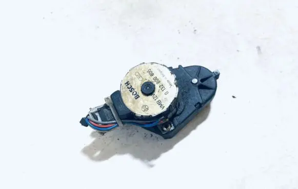 BMW 7 E32 Air flap motor/actuator 0132800005 83500309