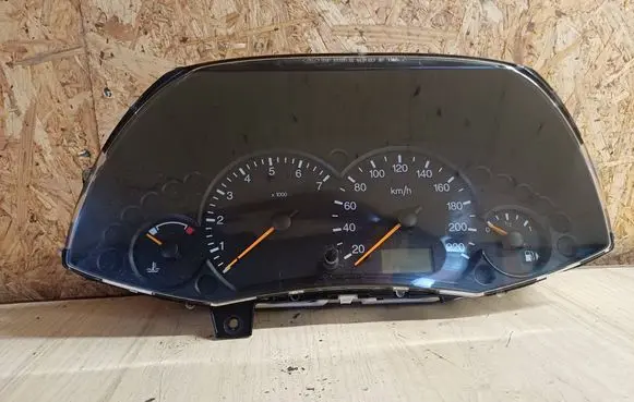 Ford Focus Speedometer (instrument cluster) 98AB10849