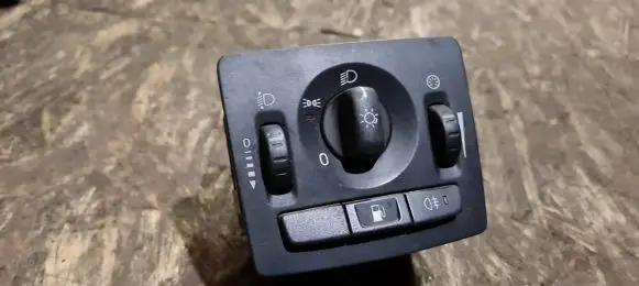 Volvo V50 Light switch 30739298