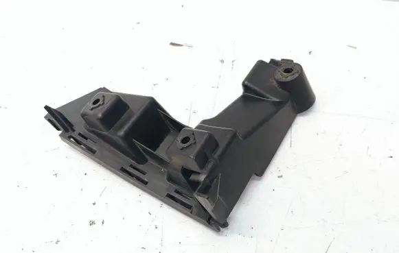 Volvo XC70 Rear bumper mounting bracket 30678650