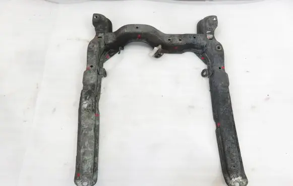 Saab 900 Front subframe 