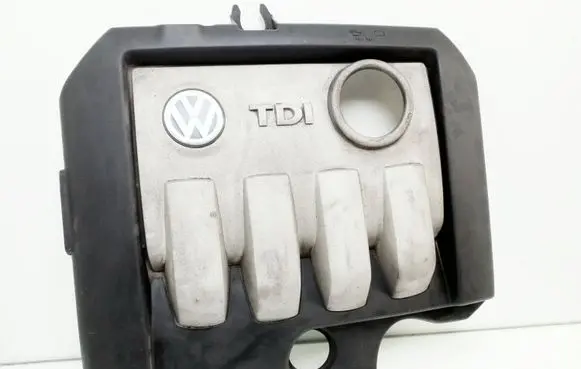 Volkswagen PASSAT B6 Engine cover (trim) 03G103925 03G103925BR 03G103925AN
