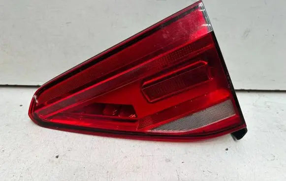 Volkswagen Touran III Tailgate rear/tail lights 5TA945094D