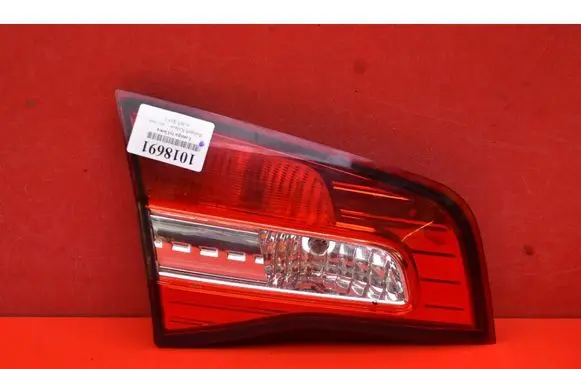 Rear/tail lights
