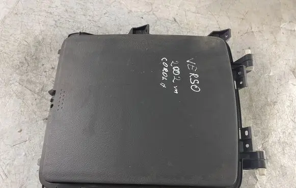 Toyota Corolla Verso E121 Glove box 5544013011