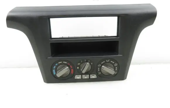 Mitsubishi Outlander Interior fan control switch MR979970HA