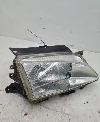 Peugeot Partner Headlight/headlamp