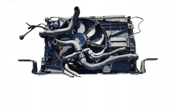 Peugeot 3008 II Radiator set 9806313880 9673629780