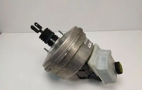 Mercedes-Benz ML AMG W166 Brake booster A1664300630R