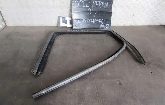 Opel Meriva B Rubber seal loading door 13335563