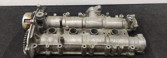 Volkswagen Golf VII Rocker cam cover 03L103475BC