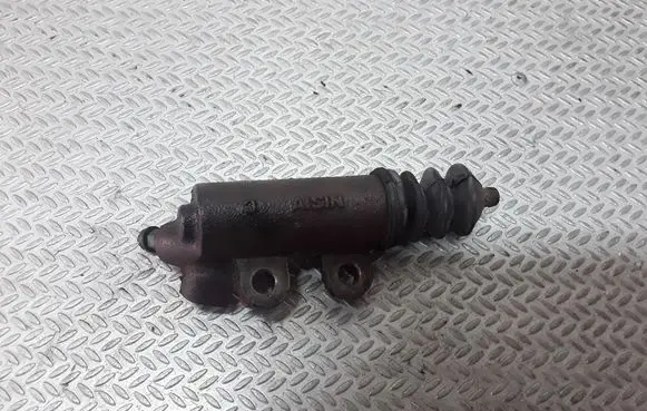Toyota Corolla Verso AR10 Clutch master cylinder