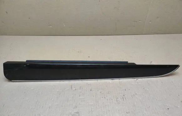 Chrysler Town u0026 Country V Panel trim