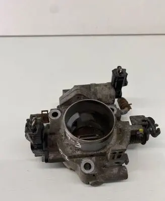 Mazda 3 I Throttle valve ZJ0118911 1985001260