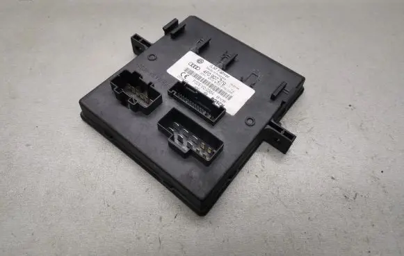 Audi A6 S6 C6 4F Comfort/convenience module 4F0907279 4F0910279 F005V00384