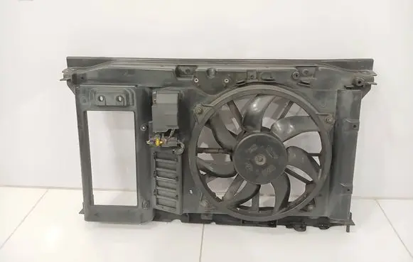 Radiator support slam panel