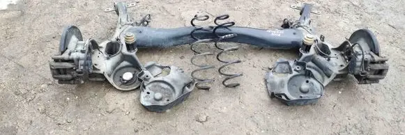 Peugeot 5008 II Rear axle beam 