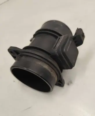 Renault Megane III Mass air flow meter 5WK97021 022040074 H8200702517