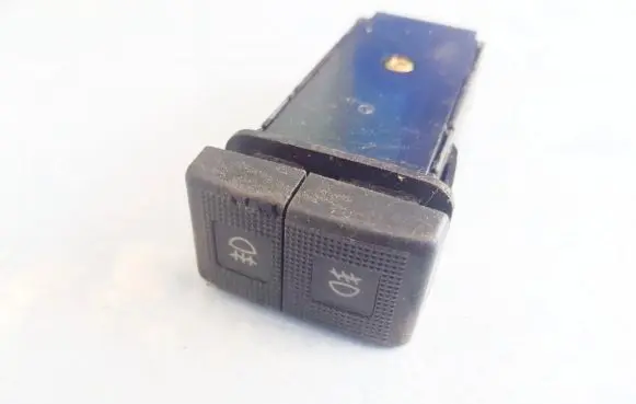 Mazda MPV Windscreen/window heater switch