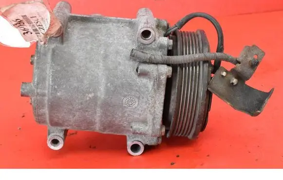 Ford Fiesta Air conditioning (A/C) compressor (pump)