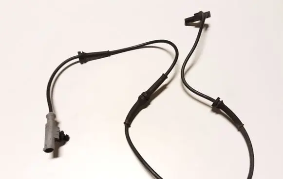 Land Rover Range Rover Sport L320 ABS brake wheel speed sensor 0265007924 SSB500133