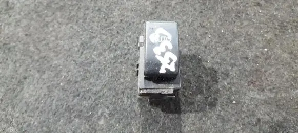 Toyota Avensis T250 Electric window control switch 37080a 209804