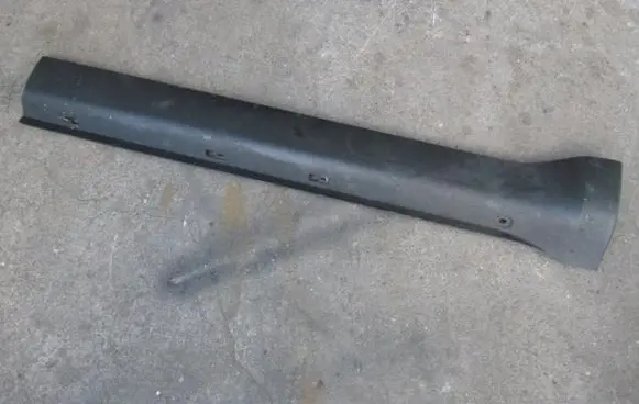 Ford Maverick Front sill trim cover 
