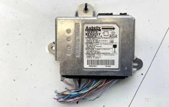 Renault Scenic II - Grand scenic II Airbag control unit/module 603989700 8200481136