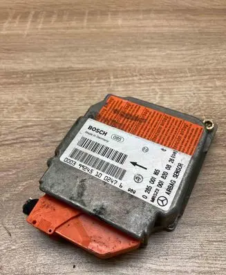 Mercedes-Benz CLK A208 C208 Airbag control unit/module 0018200826 0285001165 WITHPLUG