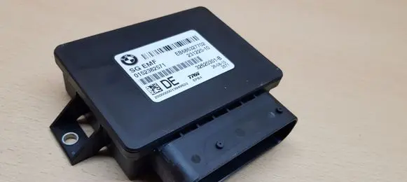 BMW X4 F26 Hand brake control module 6863277
