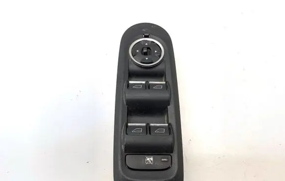 Ford Mondeo MK IV Electric window control switch 7S7T14A132BC