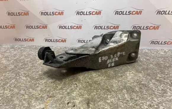 BMW X5 E70 Engine mounting bracket 2211677268002 67871110