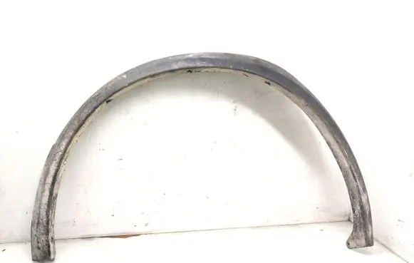 Front arch trim