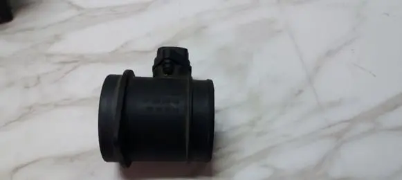Volvo S80 Mass air flow meter 280218109