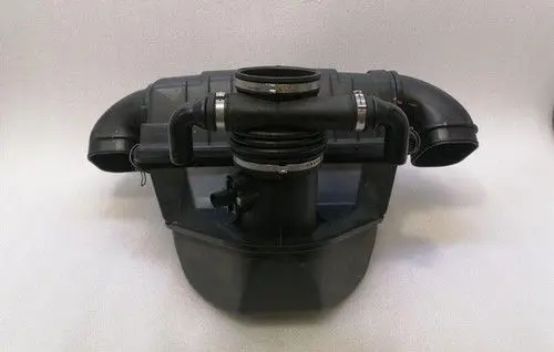 Maserati GranCabrio M145 Air filter box
