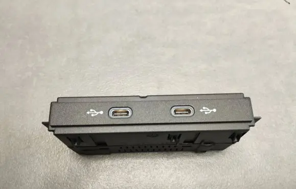 USB socket connector