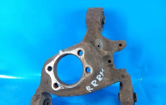 Chrysler 200 Rear wheel hub spindle/knuckle 5085532AH