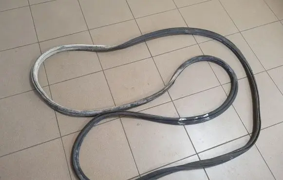Ford Transit Custom Trunk rubber seal (body) BK21V437N00