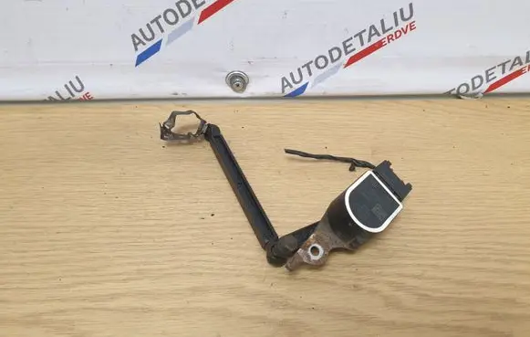 BMW 1 F20 F21 Headlight/headlamp level sensor 6860843 37146860843