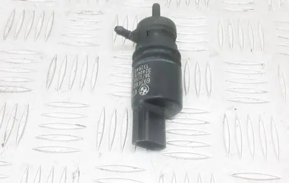 BMW 5 F10 F11 Windscreen/windshield washer pump 6934160