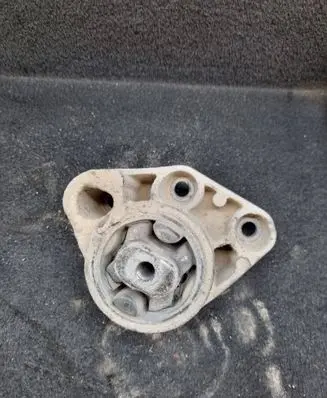 Audi A6 S6 C5 4B Rear differential mounting bracket 8E0599133