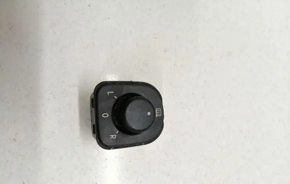 Citroen C4 I Picasso Wing mirror switch 1K0959565F