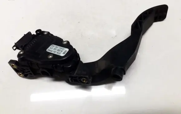 Volkswagen Golf IV Accelerator throttle pedal 1j1721503h 6pv00777001