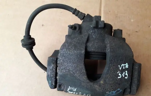 Renault Scenic II - Grand scenic II Front brake caliper