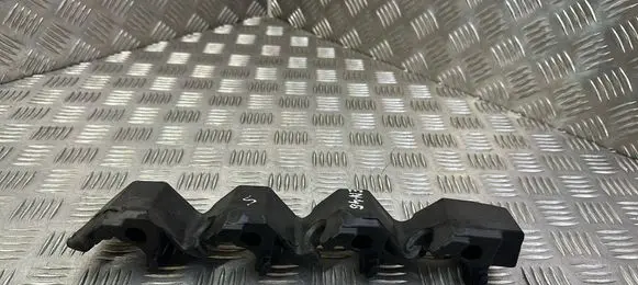 Ford Focus Heat shield in engine bay F1FQ9U550BB