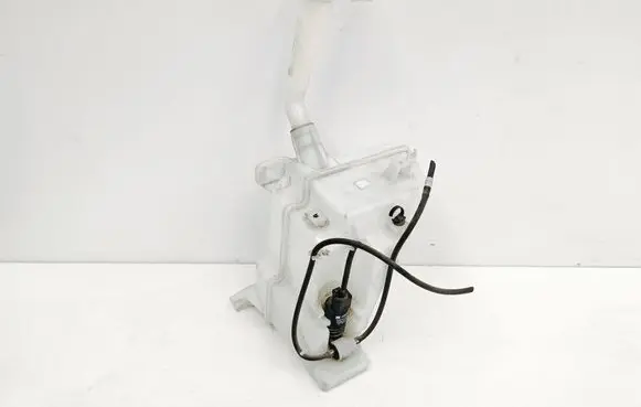 Buick Encore I Windshield washer fluid reservoir/tank 95292454 42348895